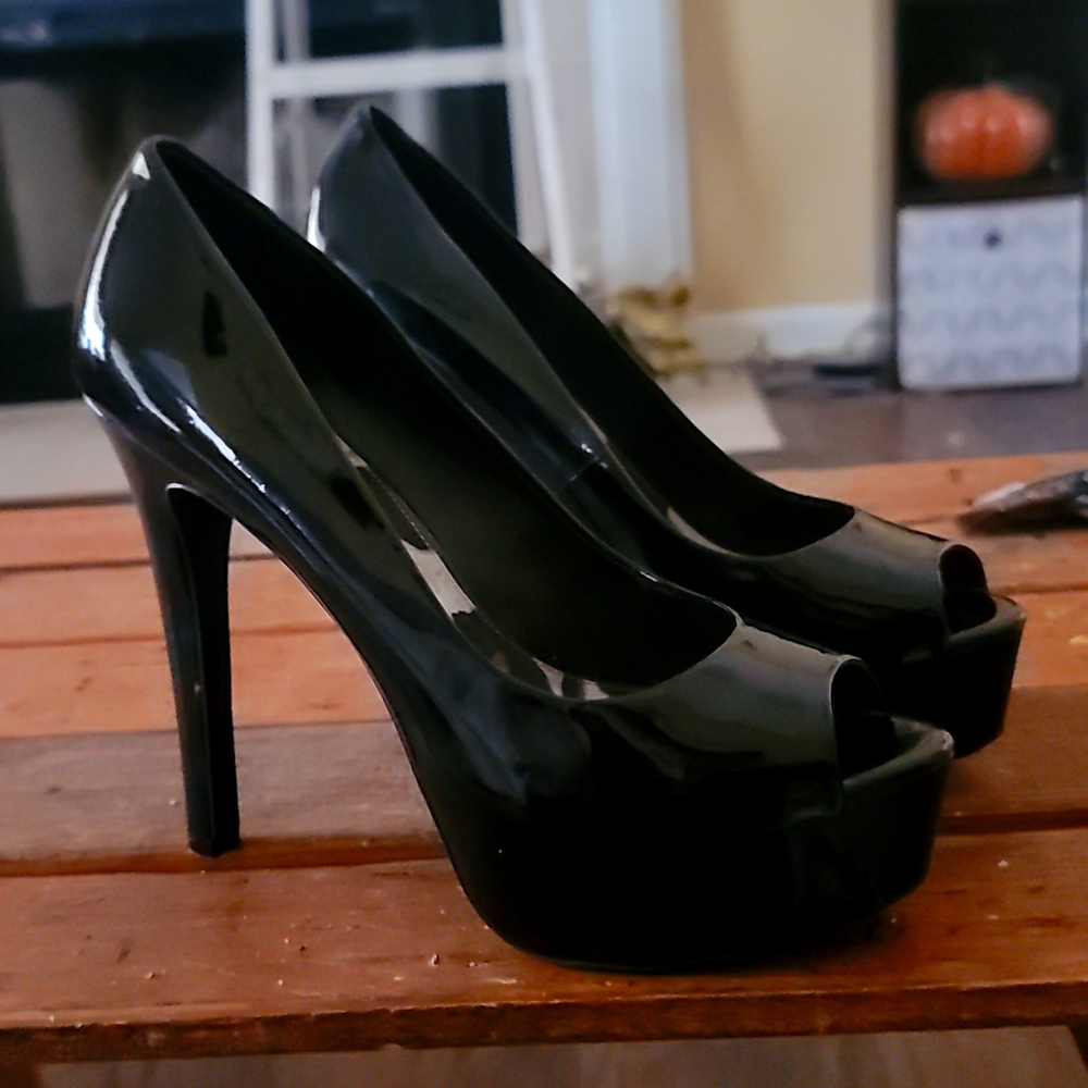 Black High heels
